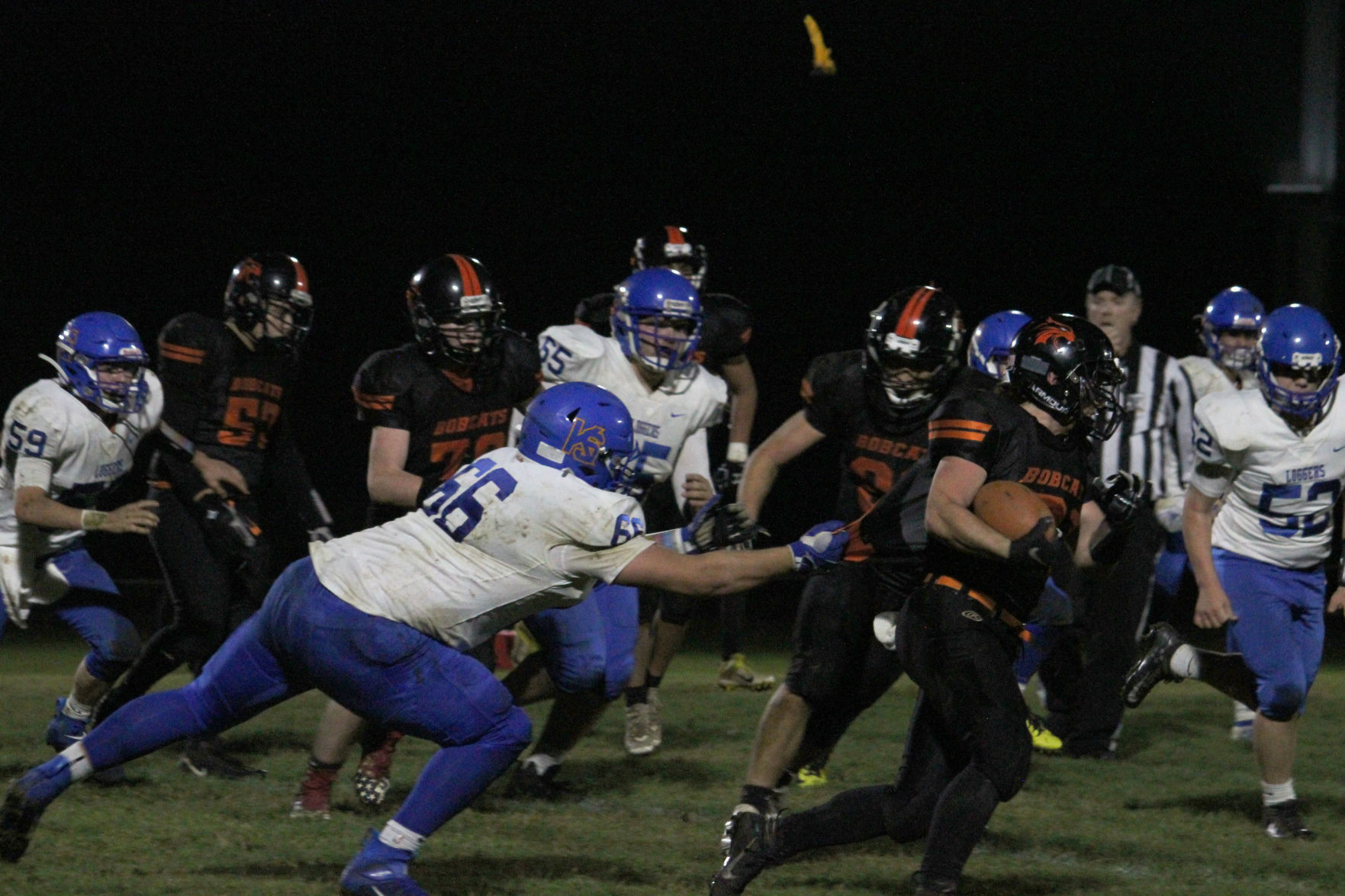 Nestucca football